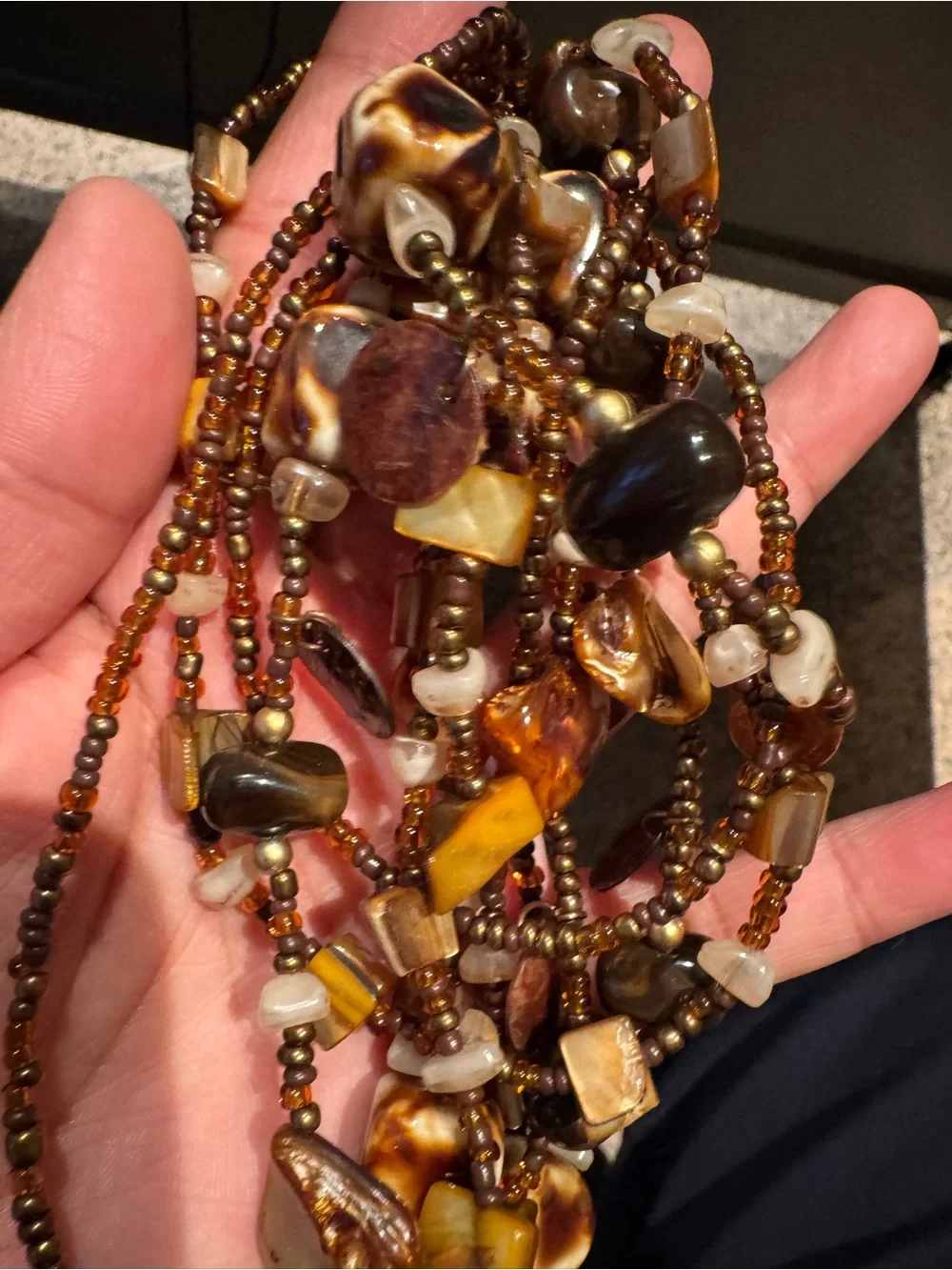 Vintage Brown and Amber tone Beaded and shell Women's Necklace - Picture 12 of 12